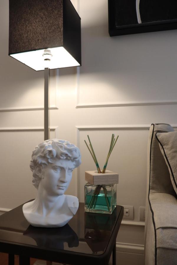 Calzaiuoli3 Luxury Flat In The City Center Of Florencia Exterior foto
