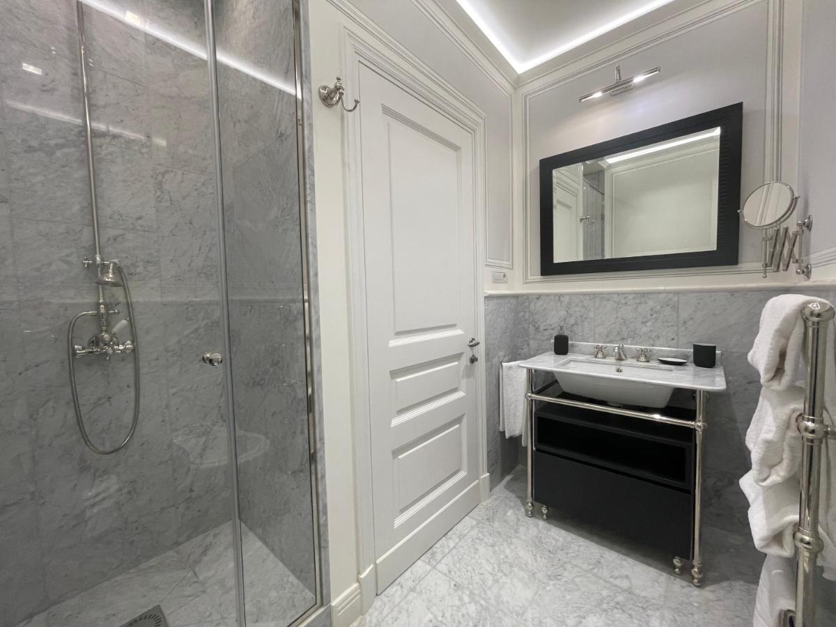 Calzaiuoli3 Luxury Flat In The City Center Of Florencia Exterior foto